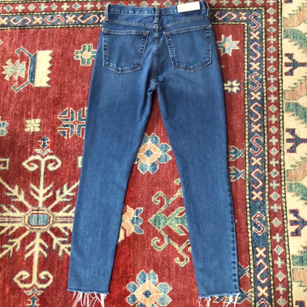 COPY - RE/DONE High Rise Ankle Crop Jeans - Picture 13 of 15